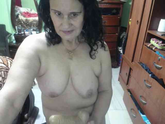 jazmin-mature webcam