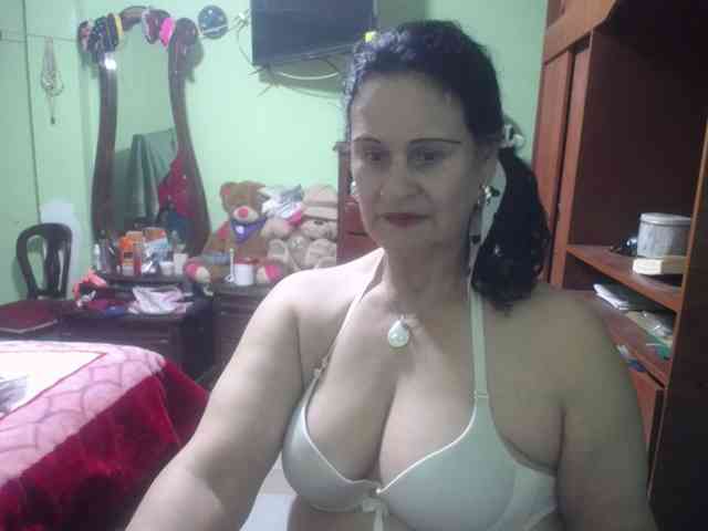 jazmin-mature jazmin-mature