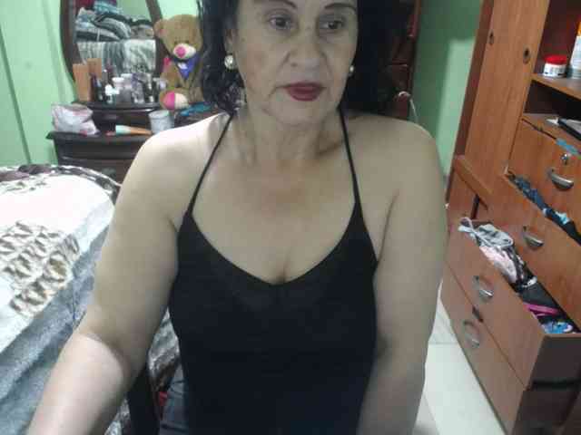 jazmin-mature webcam