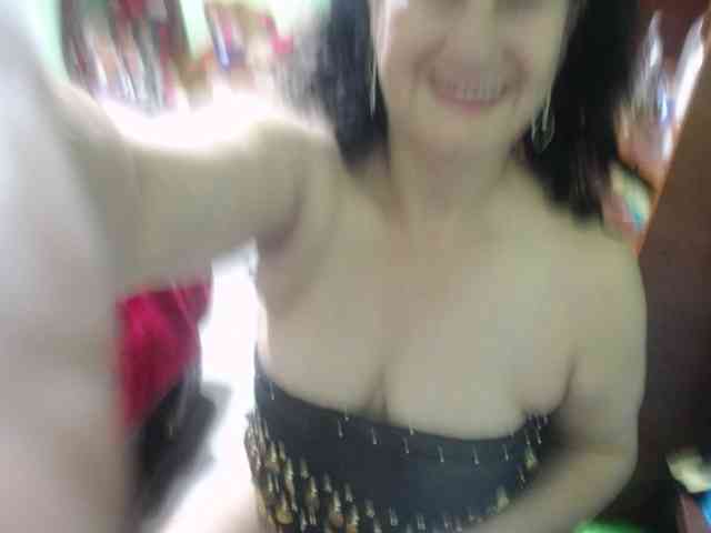 jazmin-mature webcam