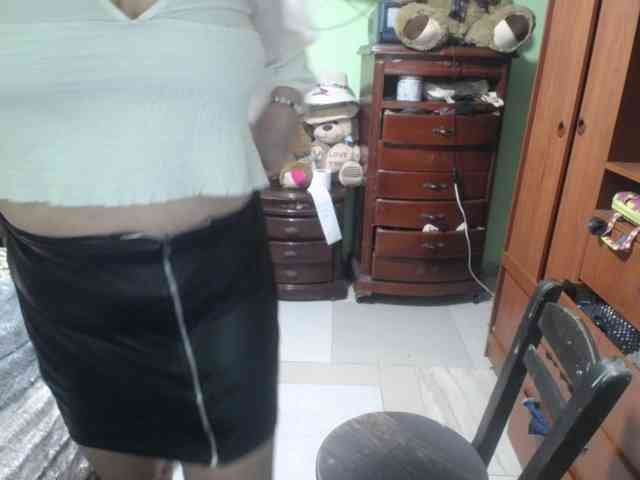 jazmin-mature webcam