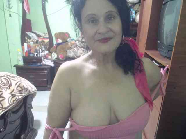 jazmin-mature webcam