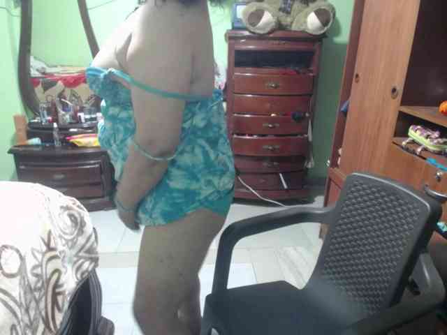 jazmin-mature webcam