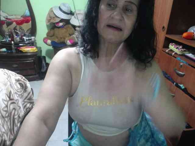 jazmin-mature webcam