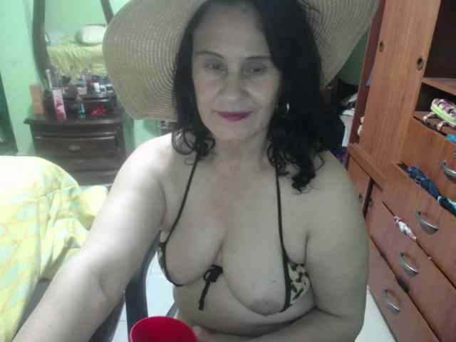 jazmin-mature webcam