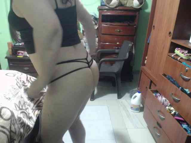 jazmin-mature webcam