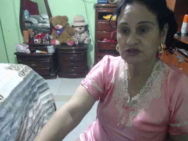 jazmin-mature webcam