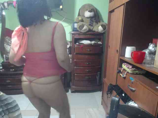 jazmin-mature webcam