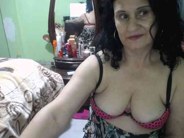 jazmin-mature webcam