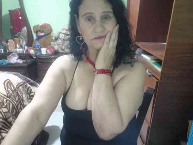 jazmin-mature webcam