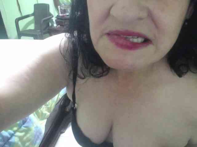 jazmin-mature webcam