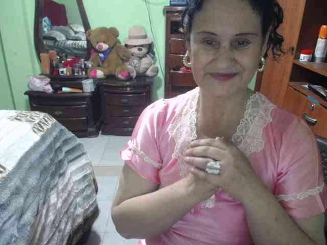 jazmin-mature webcam