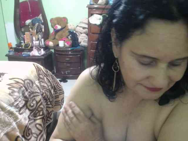 jazmin-mature webcam