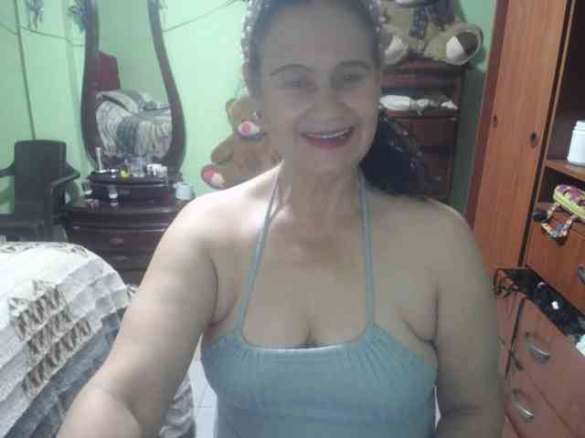 jazmin-mature webcam