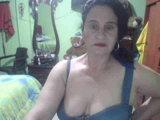 jazmin-mature webcam