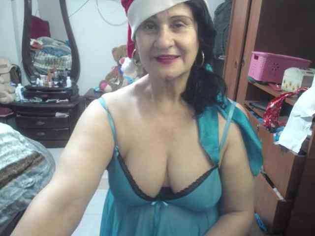 jazmin-mature jazmin-mature