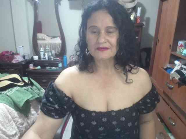 jazmin-mature webcam