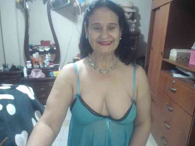 jazmin-mature webcam