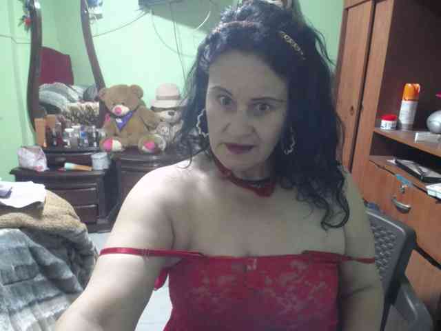 jazmin-mature webcam