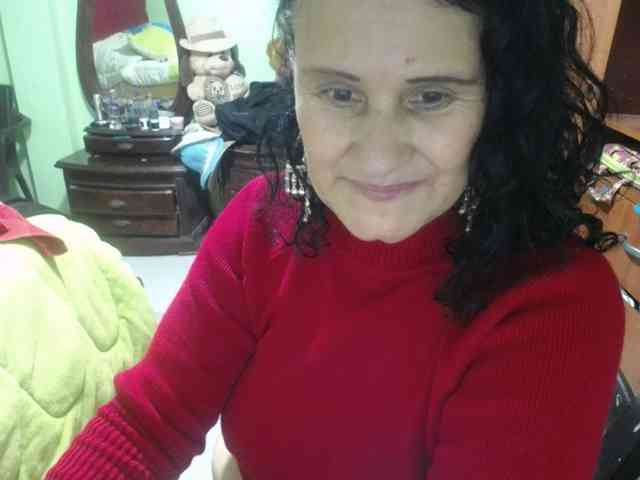 jazmin-mature webcam