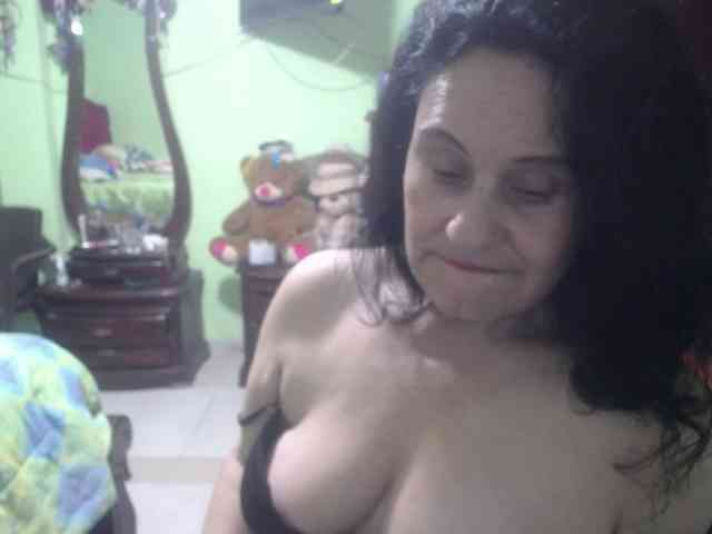 jazmin-mature webcam