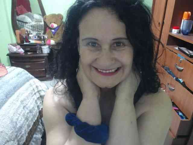 jazmin-mature webcam