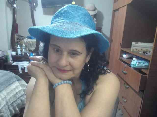 jazmin-mature webcam