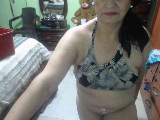 jazmin-mature webcam