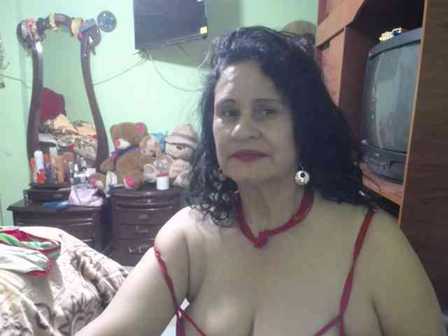 jazmin-mature webcam