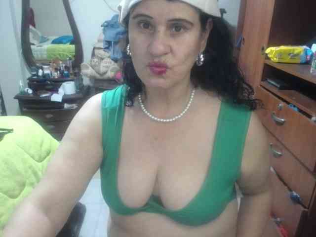 jazmin-mature jazmin-mature