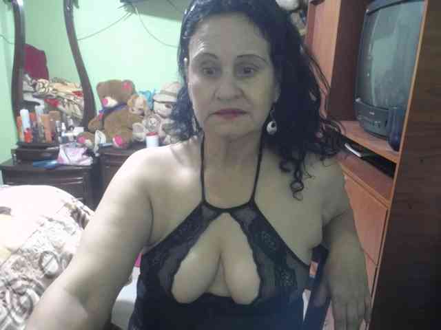 jazmin-mature webcam
