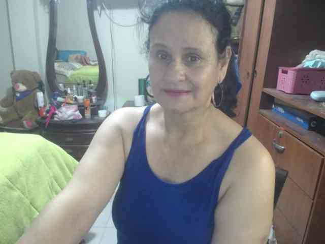 jazmin-mature webcam