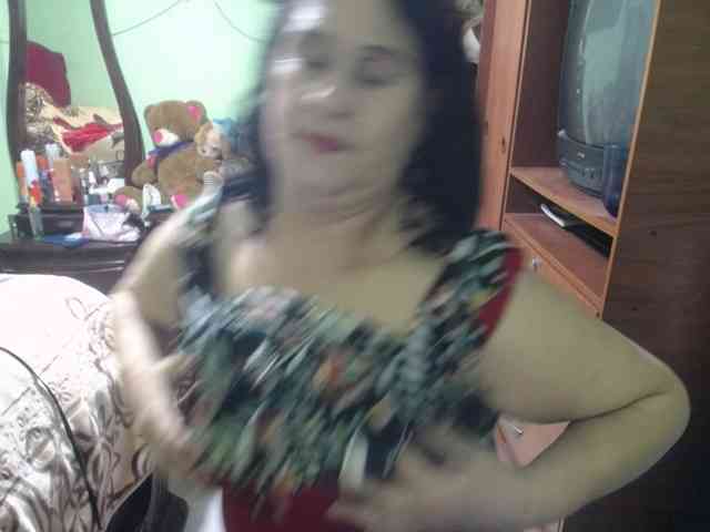 jazmin-mature webcam