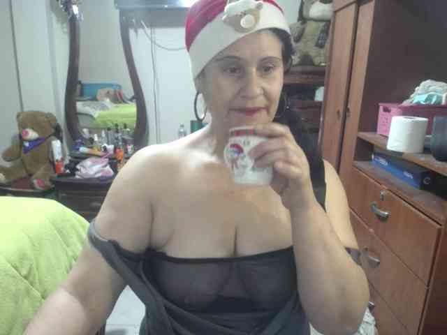 jazmin-mature webcam