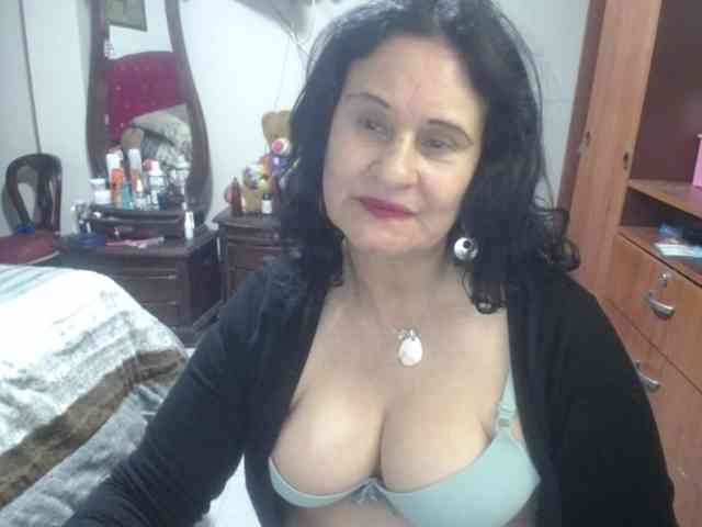 jazmin-mature webcam