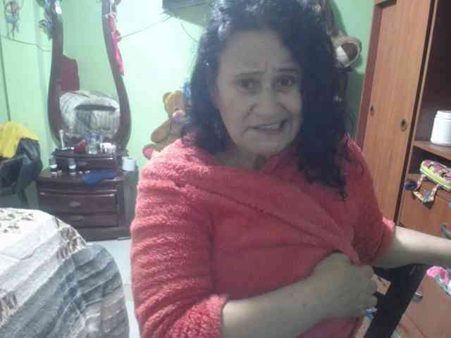 jazmin-mature webcam