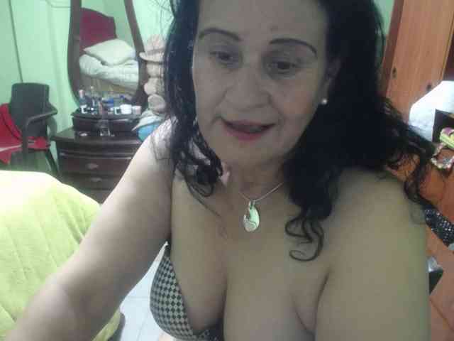 jazmin-mature webcam