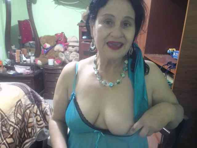 jazmin-mature webcam