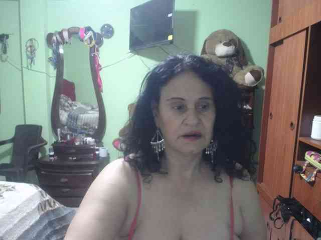 jazmin-mature webcam