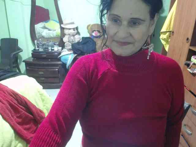 jazmin-mature webcam