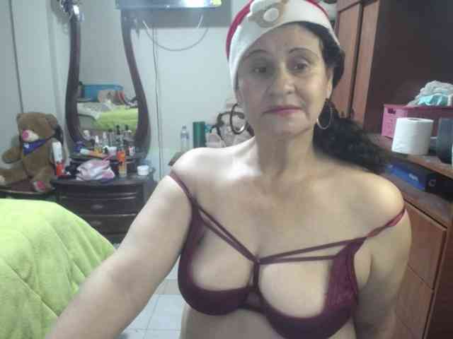 jazmin-mature webcam