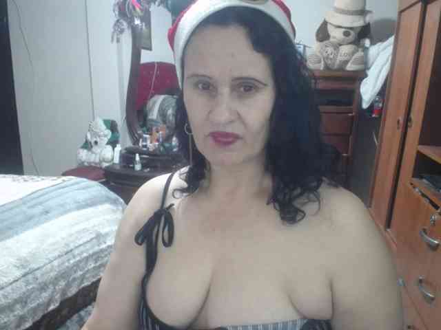 jazmin-mature webcam