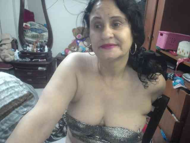 jazmin-mature jazmin-mature