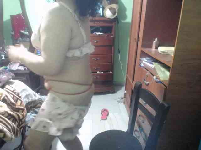 jazmin-mature webcam