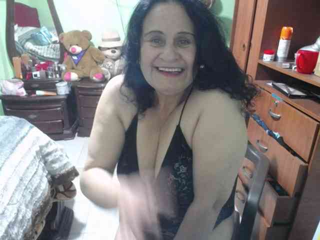 jazmin-mature webcam