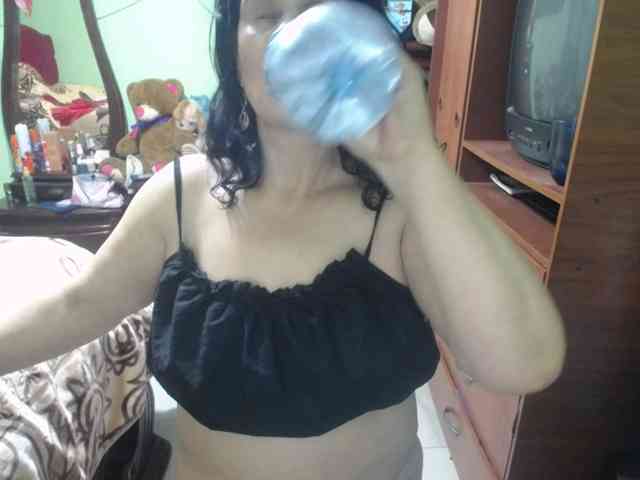jazmin-mature webcam