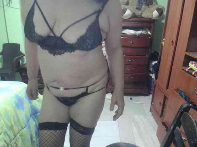 jazmin-mature webcam
