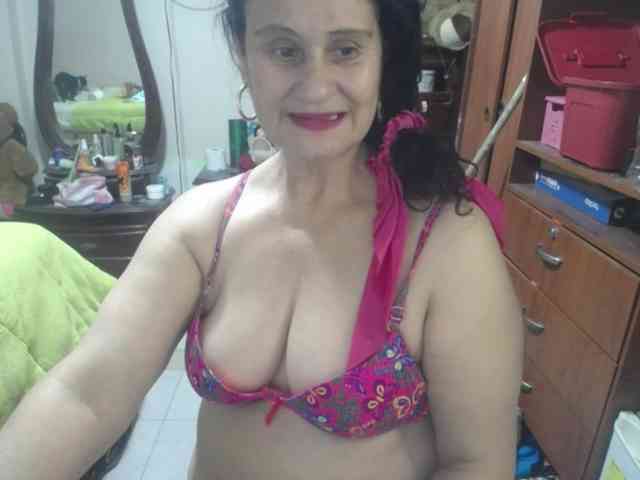 jazmin-mature webcam