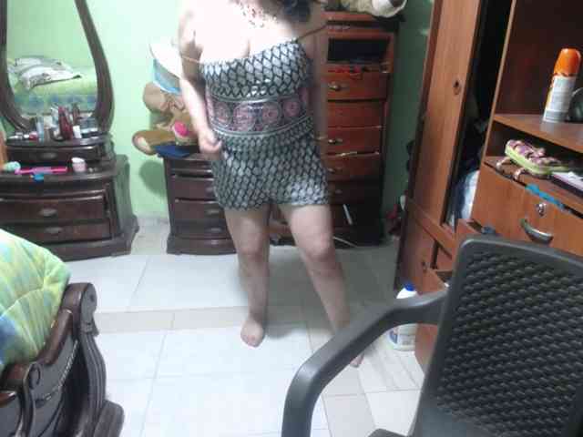 jazmin-mature webcam