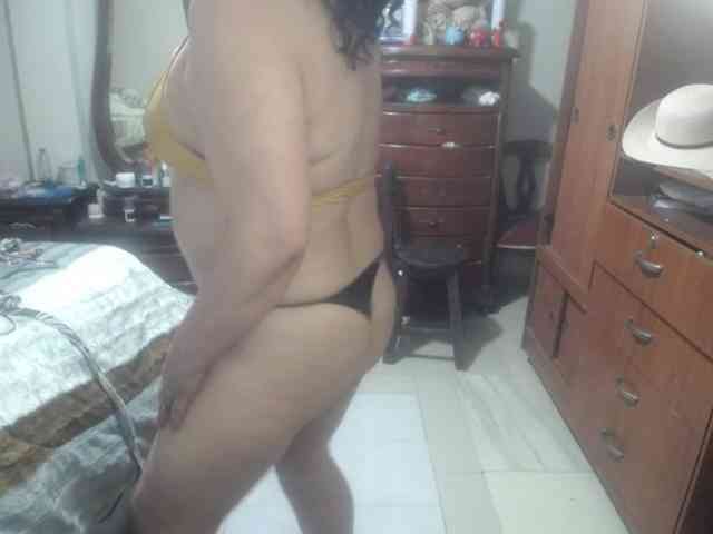 jazmin-mature webcam